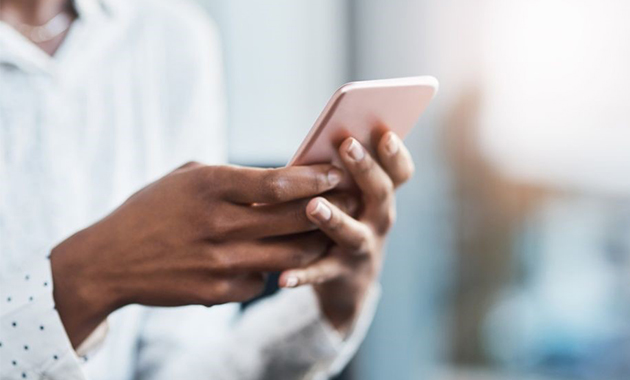 Le SMS au cœur du « contact tracing » mis en place par l’Assurance maladie