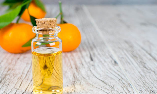 5 raisons d’utiliser les huiles essentielles au cabinet