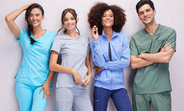 Blouse en tissu antimicrobien pour équipes dentaires