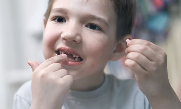 Dépression et troubles mentaux : analyser les dents de lait des enfants pour identifier les risques ?