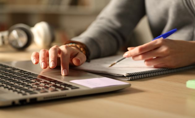 DPC : les dentistes, soignants les plus engagés en 2020 DPC : les dentistes, soignants les plus engagés en 2020