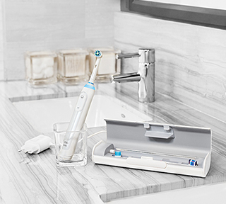 GENIUS D’ORAL-B : LE BROSSAGE INTELLIGENT