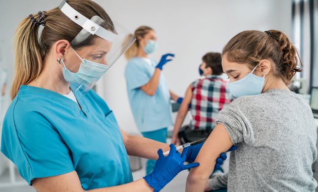Centres de vaccination Covid-19 :  baisse des rémunérations des libéraux de santé