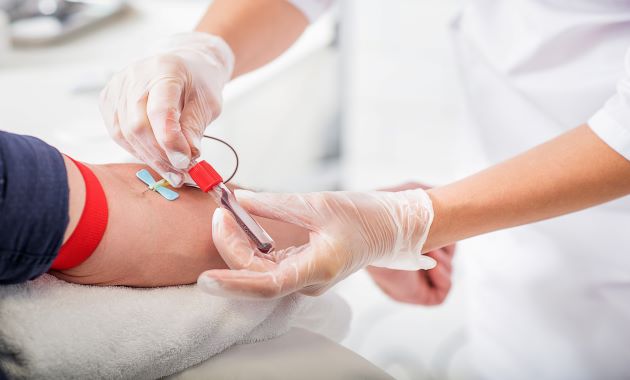 La parodontite augmenterait le risque de contamination lors de dons du sang