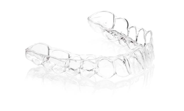 Reveal Clear Aligners par Henry Schein