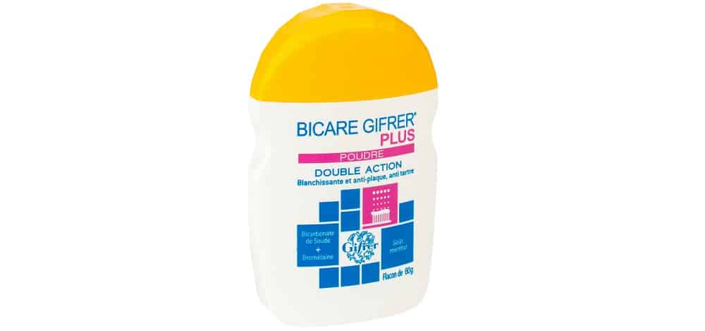 La poudre double action : blanchissante et anti-plaque, anti tartre La poudre double action : blanchissante et anti-plaque, anti tartre