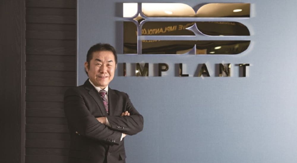 Jewon WANG, PDG d’IBS Implant, récompensé par le Ministre de la Santé et des Affaires sociales sud-coréen pour ses innovations en implantologie dentaire