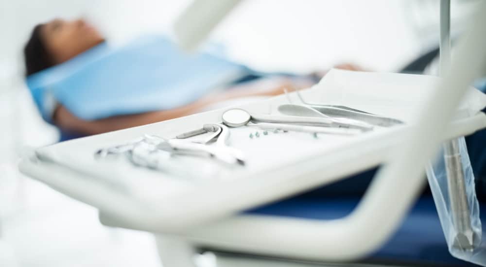 L’ARS demande le rappel d’un millier de patients suite à un « défaut de stérilisation » dans un cabinet dentaire de Cherbourg