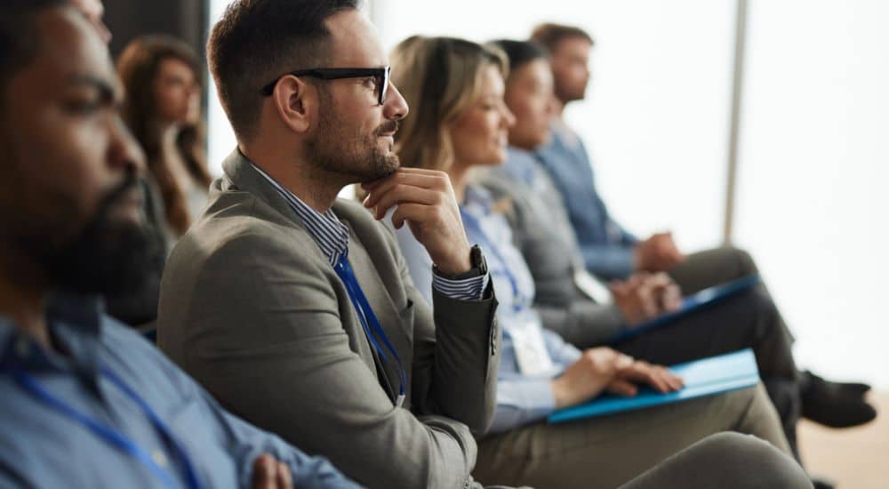 Professionnels de santé assistant à une master classes, congrès ADF 2025