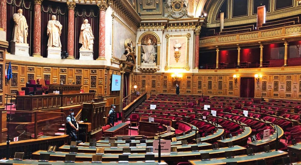 Hémicycle du Sénat français à Paris, suppression de l’article 25 du PLFSS
