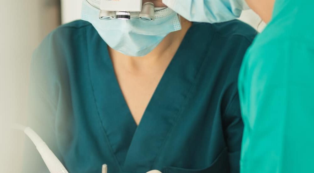 Les leviers de l&rsquo;efficacité relationnelle de l&rsquo;équipe dentaire : les bonnes pratiques