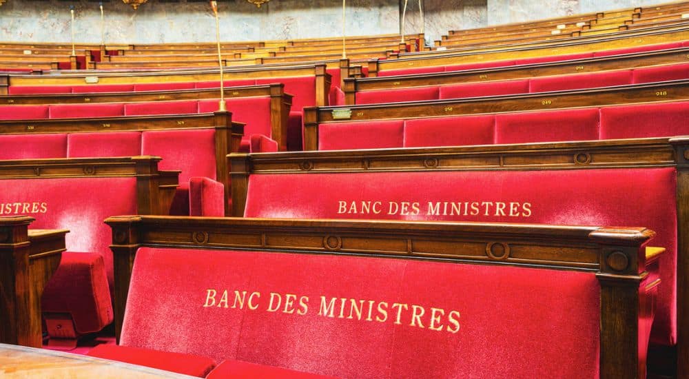 Hémicycle de l’Assemblée nationale française à Paris, franchises médicales